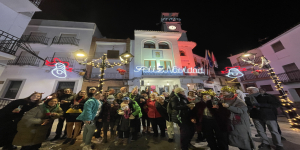 Fuencaliente recibe el 2026 con las campanadas en el Reloj Municipal